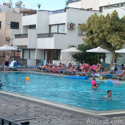 Christabelle Hotel Apartments 12